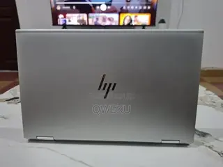 Laptop HP EliteBook 1040 G8 16GB Intel Core i7 SSD 512GB