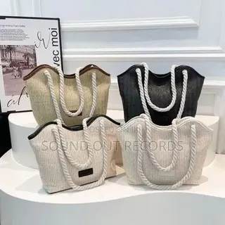 Bohemian Woven Straw Hand Bag