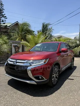 Mitsubishi Outlander 2018 Red