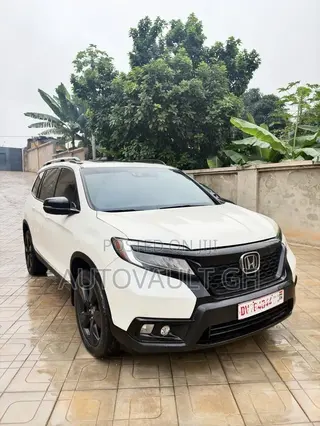 Honda Passport 2019 White