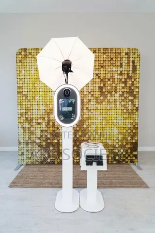 DSLR & iPad Booth
