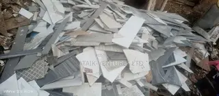 Broken Tiles in Large Quantity for Sale
