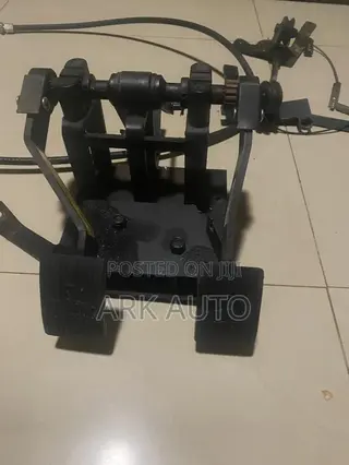 HE-MAN Dual Control Pedals (Driving Instructor )