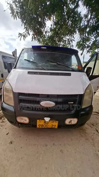 Ford Transit 2007 White