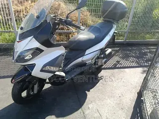 Aprilia SR 2016 White