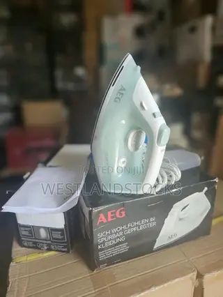 AEG EasyLine Steam Iron