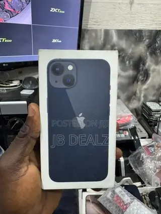 New Apple iPhone 13 128 GB