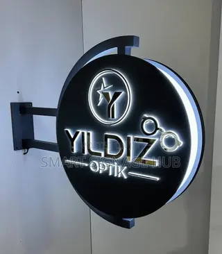 3d Pylon With Light