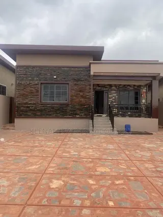 3bdrm House in Gbawe for sale