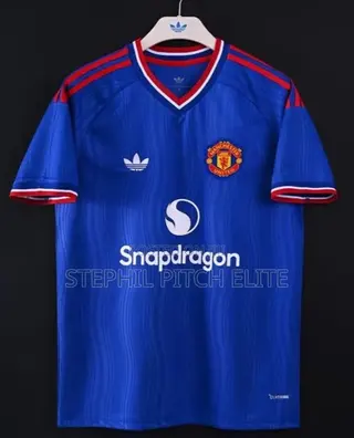 Manchester United 2026/27 Away Jersey