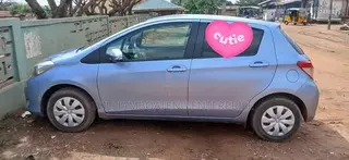 Toyota Vitz 1.3 AWD 3dr 2014 Blue