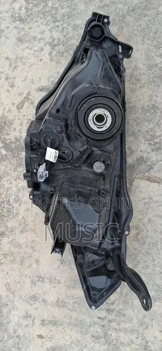 2016 Toyota Corolla Headlight