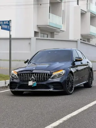 Mercedes-Benz C43 2018 Blue