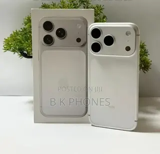 Apple iPhone 17 Pro Max 256 GB White