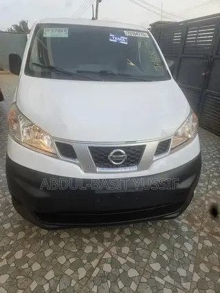 Nissan NV3500 2015 White
