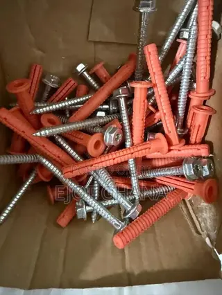 UNIVERSAL ANCHOR 10 X 80 Mm
