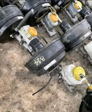 Nissan Hardbody Brake Booster