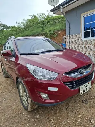 Hyundai Ix35 2.0 CRDI 2011 Red