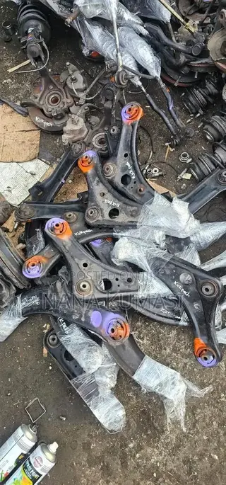 Swift/Forenza/Alto/Baleno/Wagon R/Liana/Hub Shocks Absorber Shaft Rack
