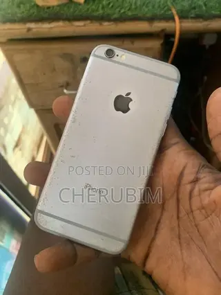 Apple iPhone 6 32 GB Silver