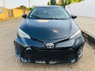 Toyota Corolla 2016 Black