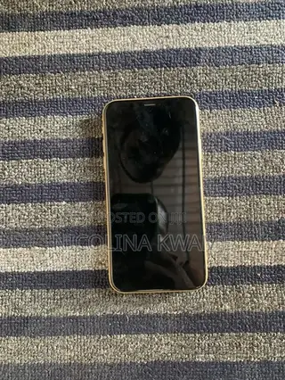Apple iPhone XR 128 GB Yellow