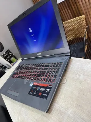Laptop MSI GF62 8RD 8GB Intel Core i5 HDD+SSD 512GB