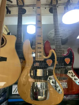 Bass Guitar Active
