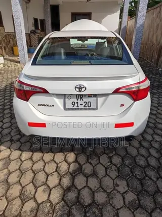 Toyota Corolla 2014 White