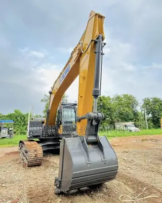 Heavy Equipment Available for Rent