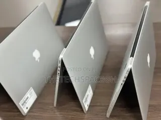 Laptop Apple MacBook Pro 2015 16GB Intel Core I7 SSD 256GB