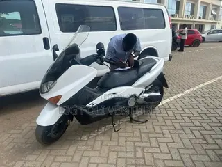 Yamaha 2014 White