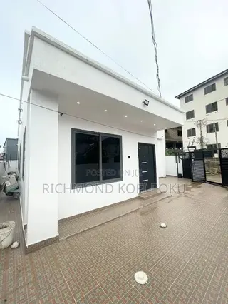3bdrm House in Kofi'S Realty, Baatsona Total for sale
