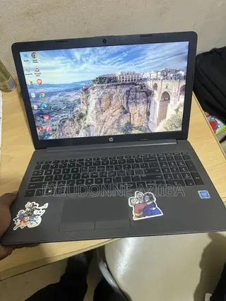 Laptop HP 250 G7 4GB Intel Celeron HDD 500GB
