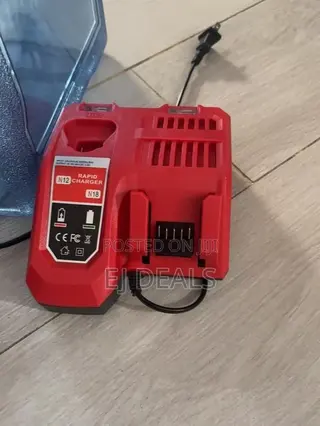 Milwaukee Battery Charger M18 and M12