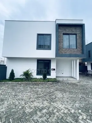 3bdrm House in East Legon for rent