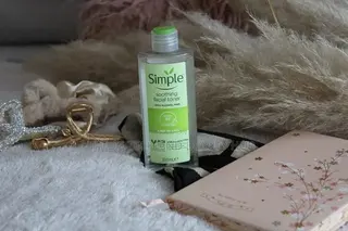 Simple Smoothing Facial Toner