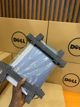 New Laptop Dell XPS 13 16GB Intel Core i7 SSD 512GB