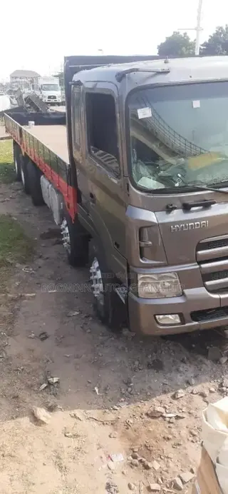 Hyundai Trago Truck