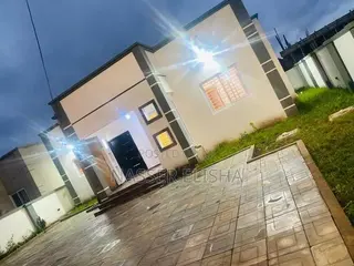 3bdrm House in Sarpeiman, Amasaman for sale