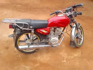 Royal RY125 2025 Red