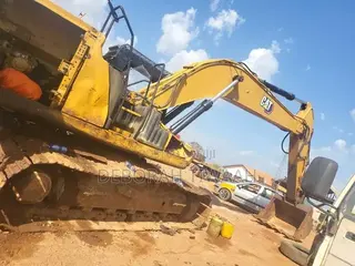 Excavator 330 Gc