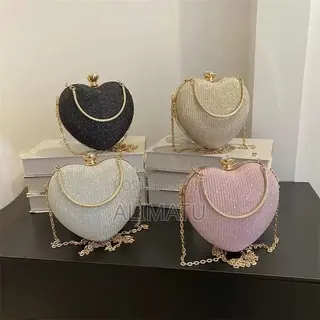 Love Clutch