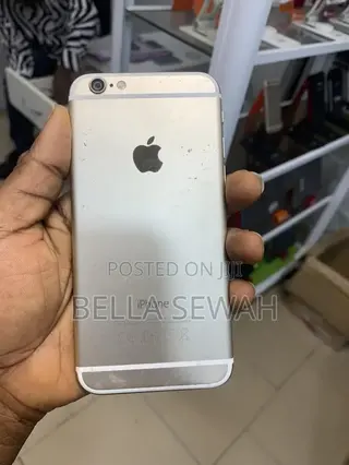 Apple iPhone 6 64 GB White