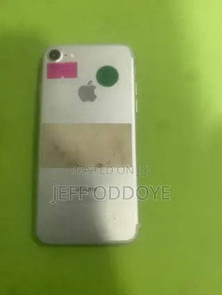 Apple iPhone 7 32 GB Silver