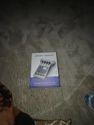 Zoom Podtrak 4