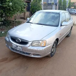 Hyundai Verna 2004 Silver