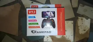 V3 Wireless Android Game Controller With Phoneholder