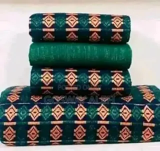 Hand Waves KENTE