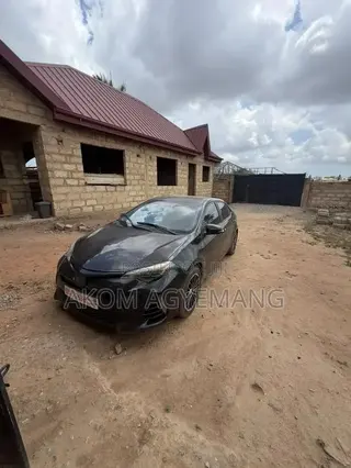 Toyota Corolla 2018 Black